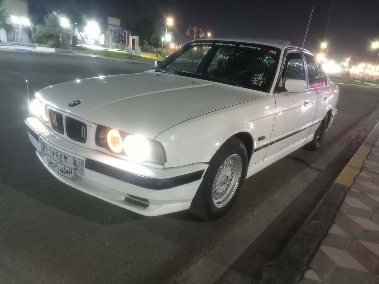 السلام عليكم 
سيارة للبيع نوع (BMW) موديل 91 رقمها اربيل 
المحرك عدل امسكر فانوص كير عادي ابلاد 
تبريد و تدفئ 
وبلي رامة شغالة
لايت زنون ويل كب خليه بكاني الكردي 
وحاضر للتحويل او وكاله سياره جاهزة 
السيارة نظيفة من الدواخل و فلوسها بيها 
مكاني البصرة ابو الخصيب 
السعر خاص


**إذا كنت صاحب هذا الإعلان وتريد حذفه لأي سبب، رجاءا أرسل رسالة إلى الدعم الفني**