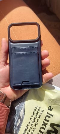 كفرات أيفون 17 • أصلية • ما مستخدمة