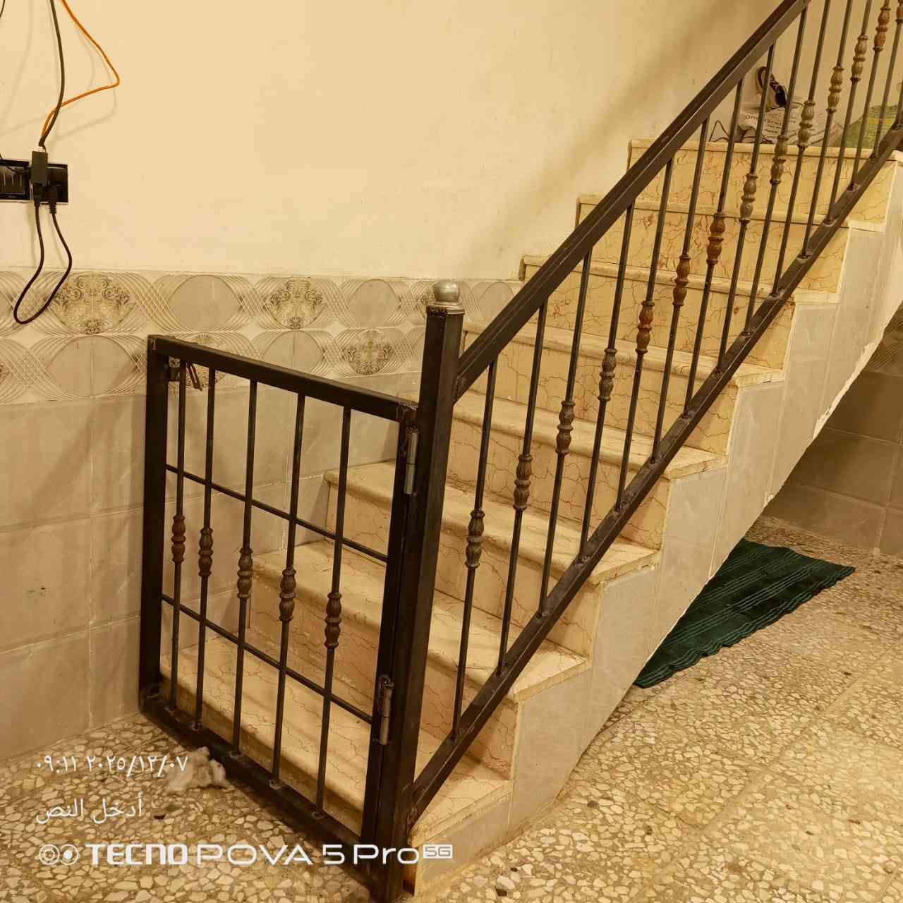 سلام عليكم نعمل لخدمتكم حداد متنقل أبواب شبابيك فريمات سقائف كيسبان
الاسعار
الكسبان سعر المتر 25

السقيفه الكيربي او الچنكو سعر المتر
 عمل فقط 6000 اذا كان مساحه كبيره

الأبواب والشبابيك على القطعه يعني
 اذا حداديه كامله سعر القطعه 50 فقط عمل

باب البيت حسب شكله نتفق

لل استفسار رقمي ***********
بشار الحداد
والرزق على الله
