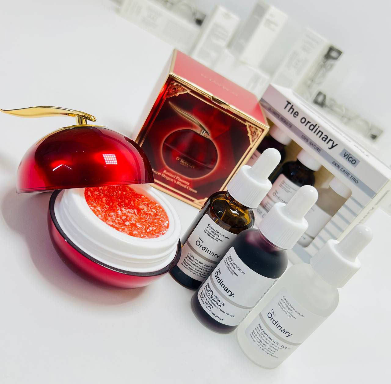 عرض تبيض البشره 🔥 ترطيبها🔥نظاره🔥  تقشير 🔥 معالجه هالات🔥
 عرض خيالي :_ 
يحتوي على 
بكج اوردنري
سيرومات ٣ قطع 
اقوى السيرومات حالياً والكل طلب نوفرها 😍

⚪🌸سيروم نيسانميد لعلاج المسامات واثار الحبوب وشد البشرة
🔴🌸سيروم تقشير بأحماض الفواكه لعلاج كافة مشاكل البشرة
⚫🌸سيروم الكافيين لعلاج الهالات السوداء والتجاعيد وانتفاخ
منتج الثاني خلطة التنين 🔥

من أهم فوائد الخلطة:
تبيض الوجه
تصفيه الوجه من النمش والكلف
العناية الكاملة بالبشرة 
والاهم تغذي وتضيئ البشرة #الجميع @إشارة #يوجد #توصيل #الكافه #المحافضات#العراق


**إذا كنت صاحب هذا الإعلان وتريد حذفه لأي سبب، رجاءا أرسل رسالة إلى الدعم الفني**