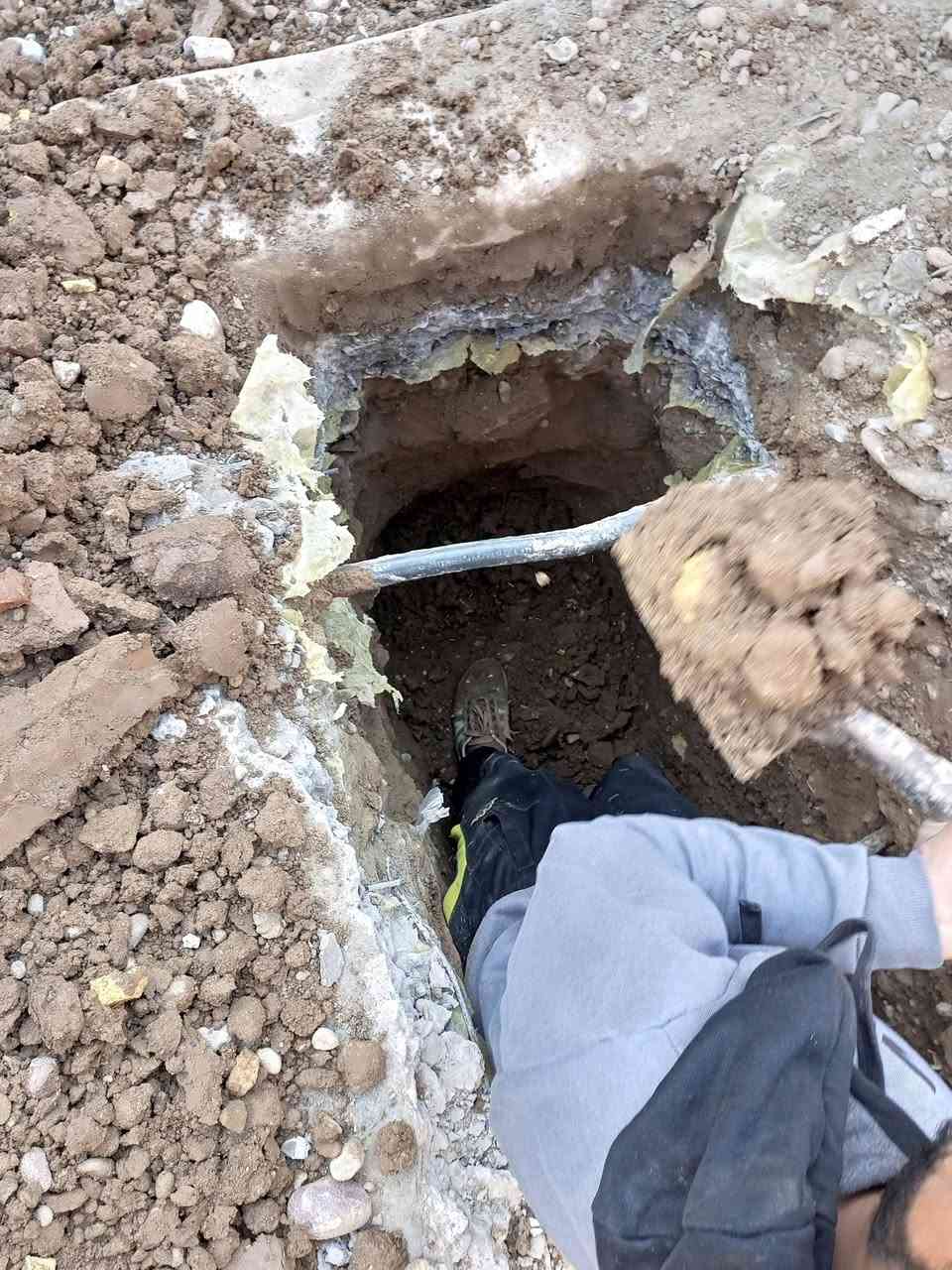 سحب ماي ومجاري كافة مناطق بغداد كرخ ورصافه وسعار مناسبة نتصل وتدلل رقم الهاتف ***********
