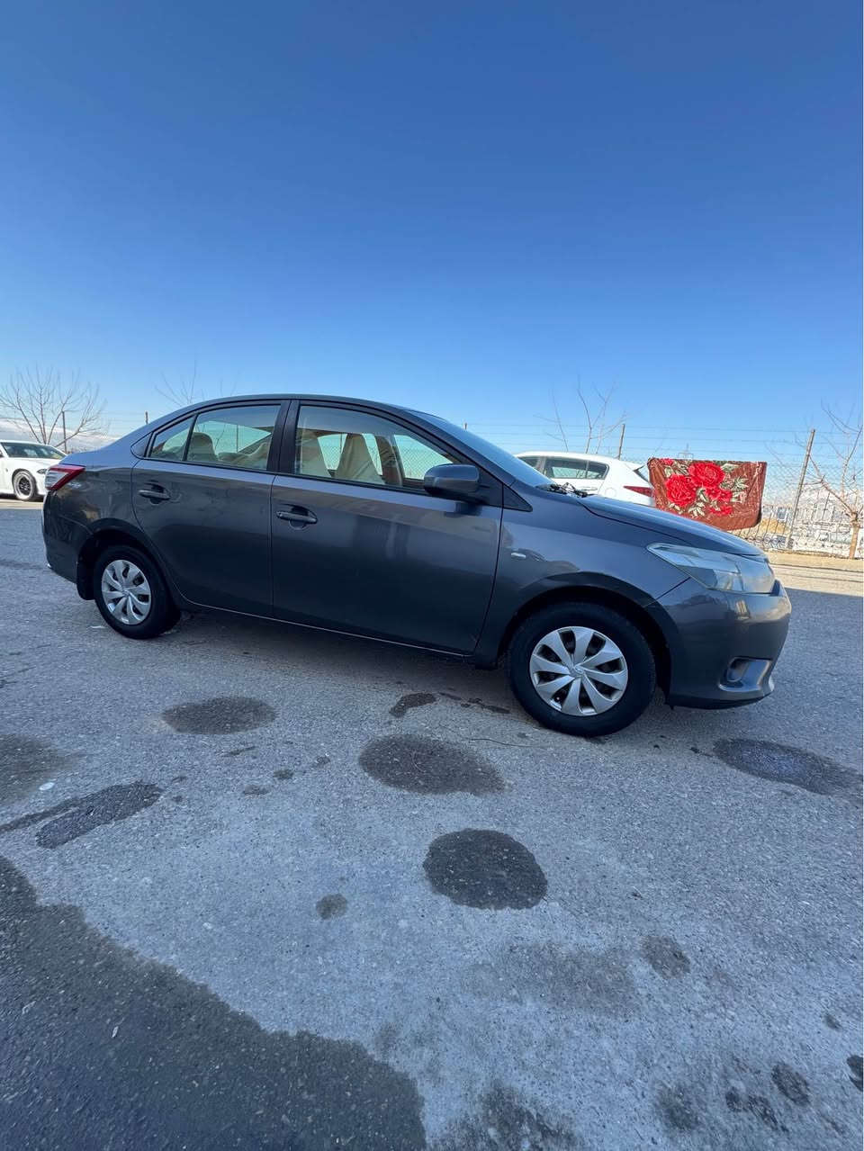 فرۆشتنی خیرا
یارس٢٠١٧ ئۆتۆماتیک 
مەکینەگەورە ناوزەرد خلیجی
گیرومەکینەی تەقەورەوقە بەشەرت
***********
بێ بۆیاخ تەرزەی هەیە پەڵەی ساردی هەیە

لەسلیمانیە لەسفری وە یەک دەستە السليمانية, العراق
