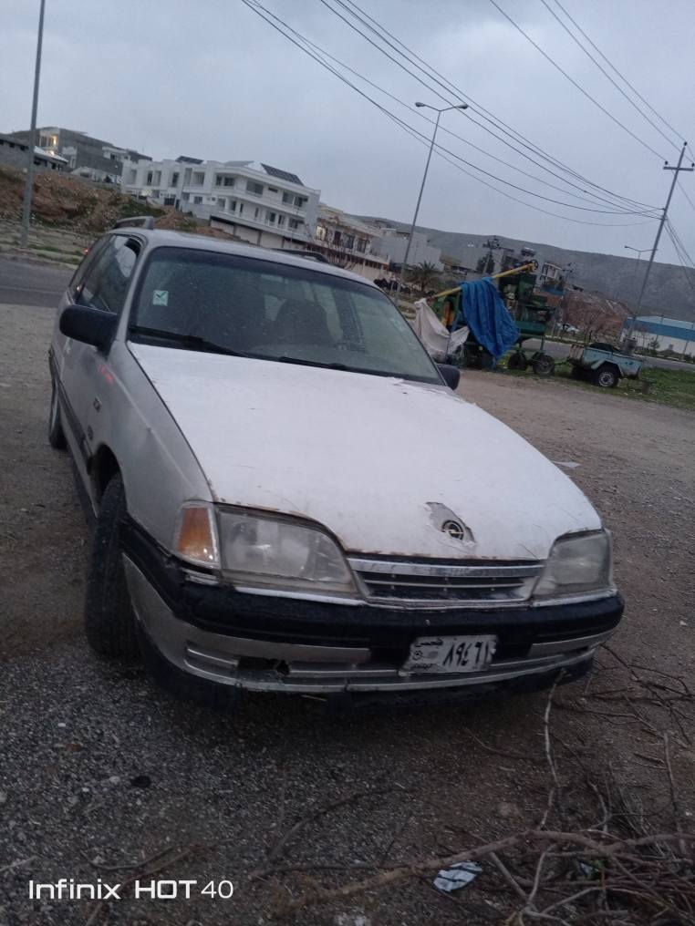 Opil omiga ستیسن عایلی 
گیروو مەکینە و اکسل بەشەرت مەکینە 20 
بێ دعم و لێدرا و خایس ماشاڵای دەوێ ماڵی سەفرەیە 
ئاڕمێکی وەگەڕە
وەسفی ناوێت پارەی ماتۆرێکە 
*********** vibar الحويقة, كركوك
