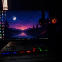 i5 12400f • RTX 3060 • شاشة 24 ١٤٤هرتز