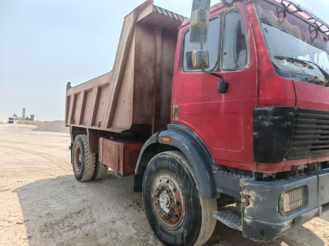 للبيع اومراوس البي كرواتي موديل 94 مكينة v8 28 كير برميل 160 رقم صلاح الدين انكليزي  سيارة مكفولة وجاهزة للعمل متصرف عليهة دينار مكان السيارة ديالى  ***********
