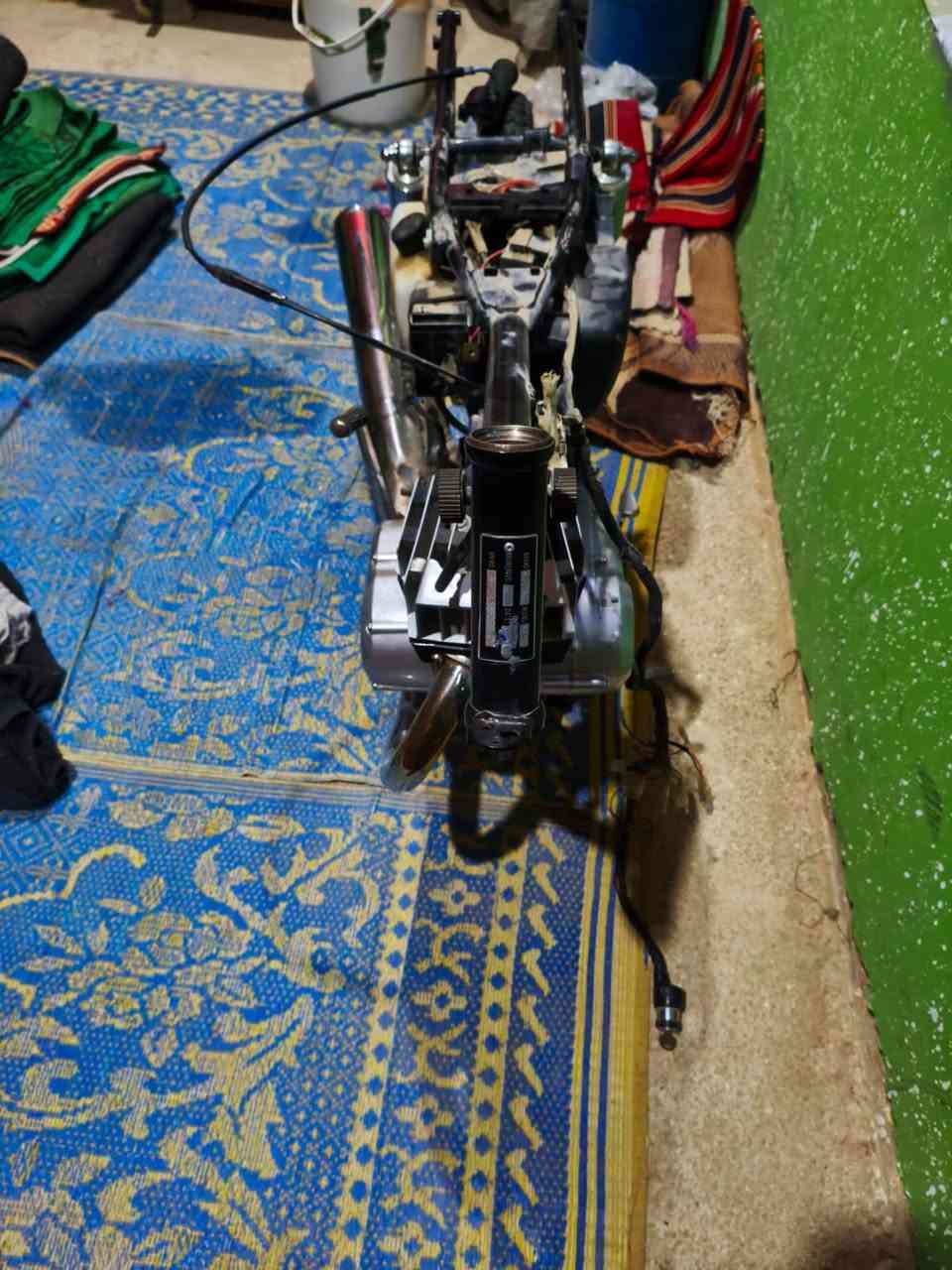 سازوكي للبيع مديل 25 اوراق انضربت قبل فتره شغاله الدراجه و كهربائيات كامله ... متواجد فيس 
***********
