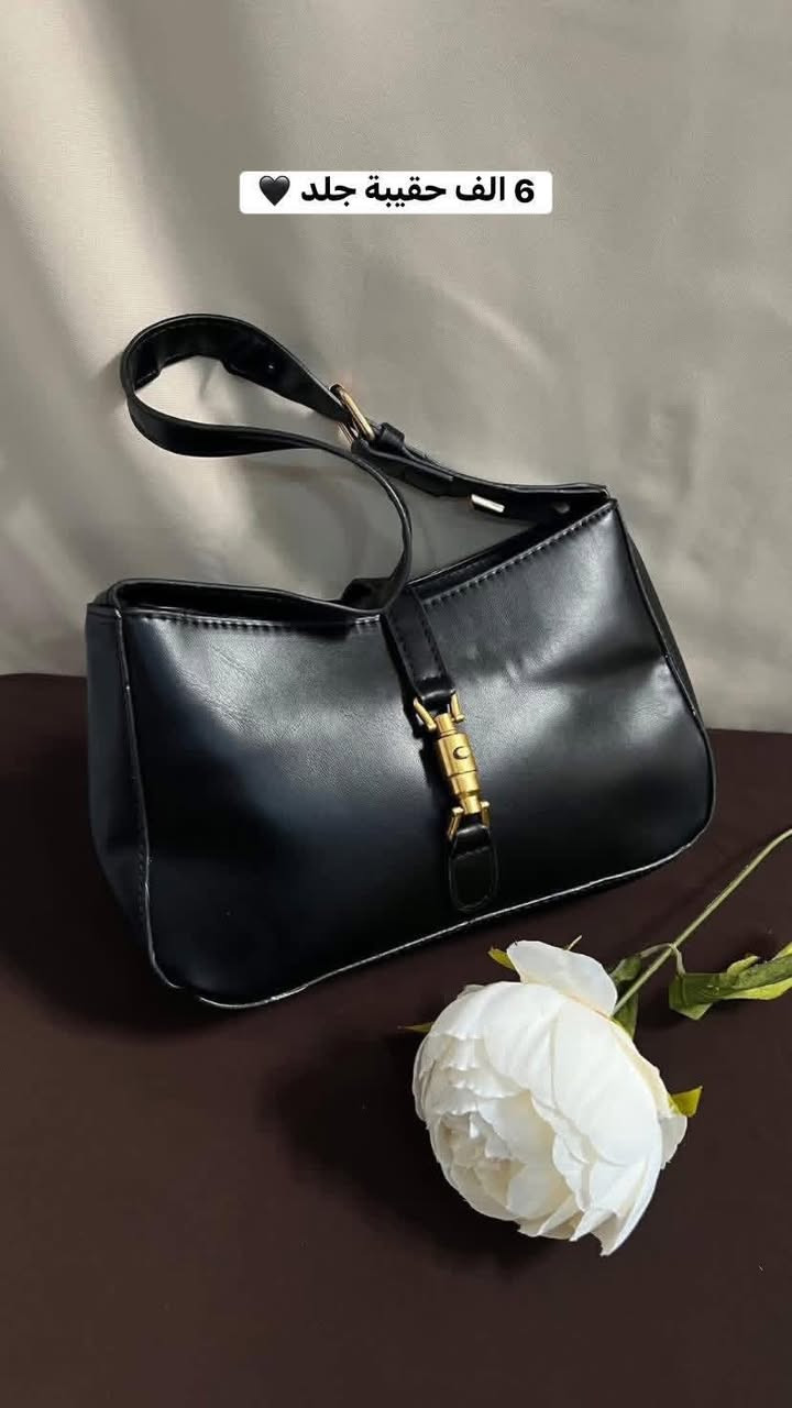 تخفيضات آخر قطع حقائب شي ان
كواليتي عالي وأسعار مناسبة 
يتوفر خدمه توصيل 💕


**إذا كنت صاحب هذا الإعلان وتريد حذفه لأي سبب، رجاءا أرسل رسالة إلى الدعم الفني**