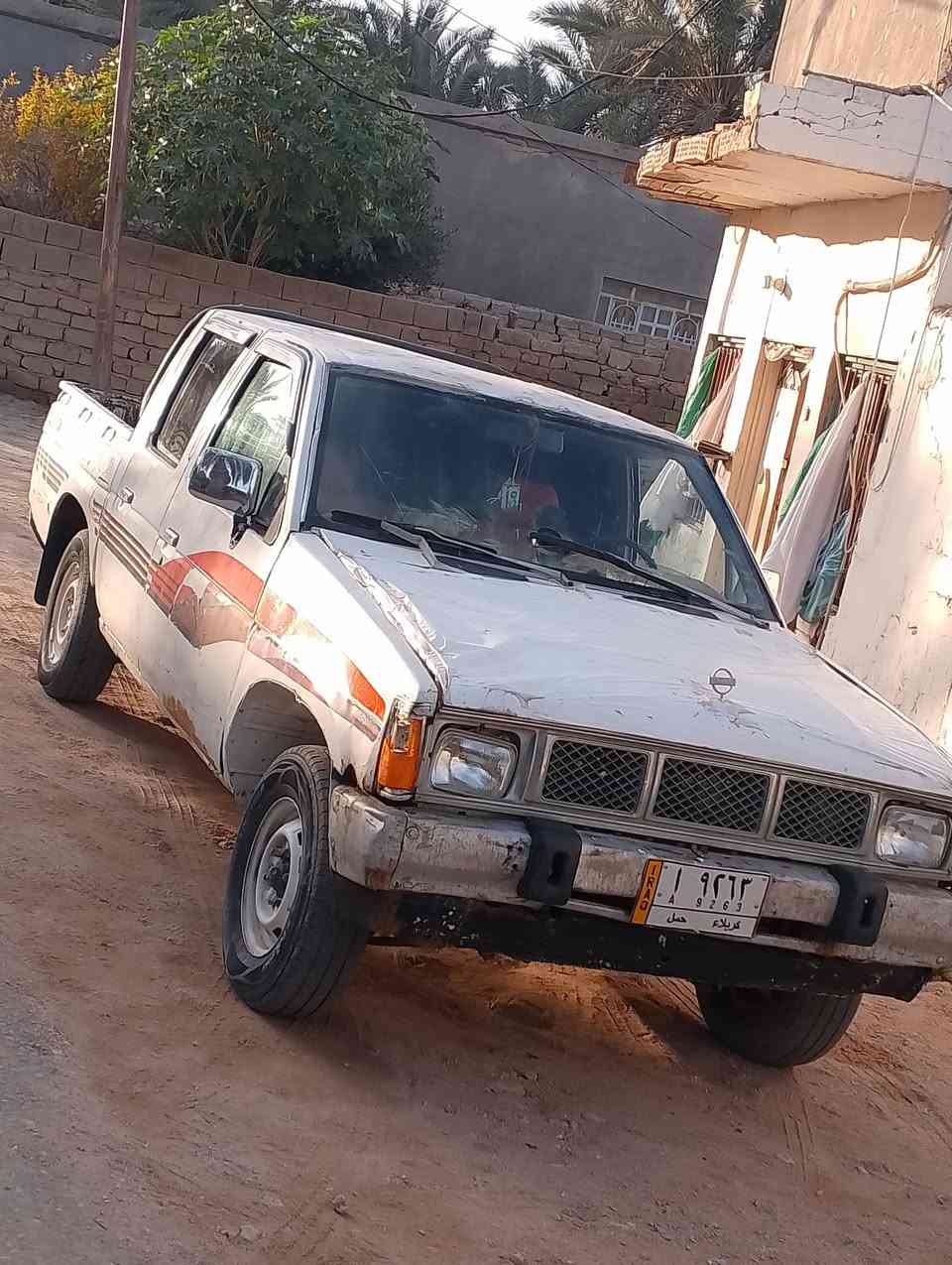 نيسان 92 رقم كربلاء مشروع وطني
مالك الشرعي السماوه تداور بالسماوه 
مكينه وكير خير من الله
والباقي شوف العين 
مكاني السماوه 
السعر 28 وبيه مجال 
***********
