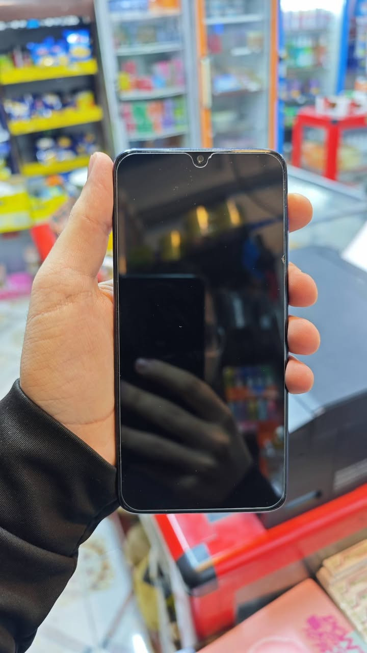 السلام عليكم للبيع جهازين 
Honor x6b /256 ذاكرة 
Redmi note 8 pro ذاكرة  /64
ال هونر نظيف مستخدم شي قليل نظافة 95 
ريدمي بي فطر بالظهر الباقي مكفول 
سعر هونر 160 
سعر ريدمي 75


**إذا كنت صاحب هذا الإعلان وتريد حذفه لأي سبب، رجاءا أرسل رسالة إلى الدعم الفني**