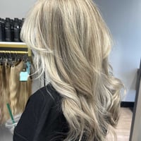 الياف شبه طبيعية • شقره • طول ٣٠سم