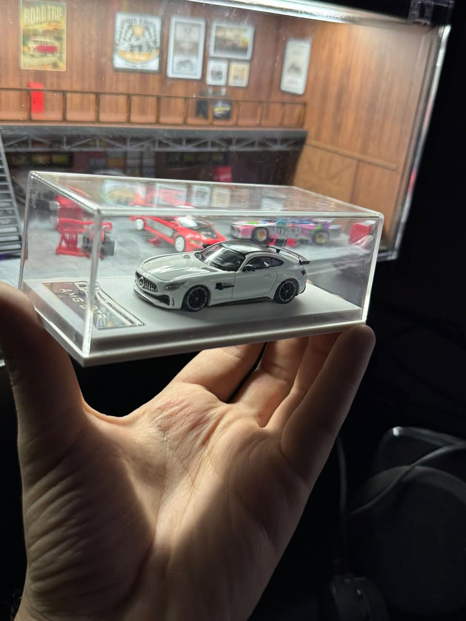 مارسيدس AMG GT-R
شركة MJ للبيع تفاصيلها جدا دقيقة ومميزة 
السعر 35,000 IQD


**إذا كنت صاحب هذا الإعلان وتريد حذفه لأي سبب، رجاءا أرسل رسالة إلى الدعم الفني**