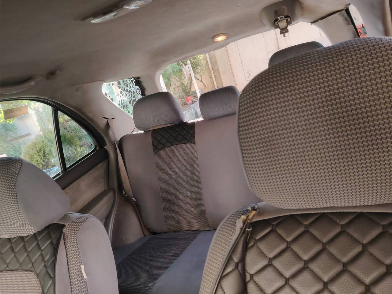 سورنتو ٢٠٠٧ ضرر باب اصلي صبغ قطعتين محرك شرط تدفئه تبريد رقم دهوك شرط التحويل محرك ٦ سلندر وارد أمريكي للبيع ٩٠ ورقه وبيها مجال للاستفسار الاتصال على الرقم *********** العنوان موصل ***********
