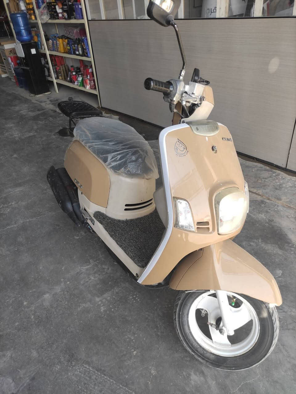 السلام عليكم ماكس بوليسي مكينه مامفتوحه نهضه ومعدل دراجه حلوه السعر 650 مكاني ديوانيه مركز
***********
