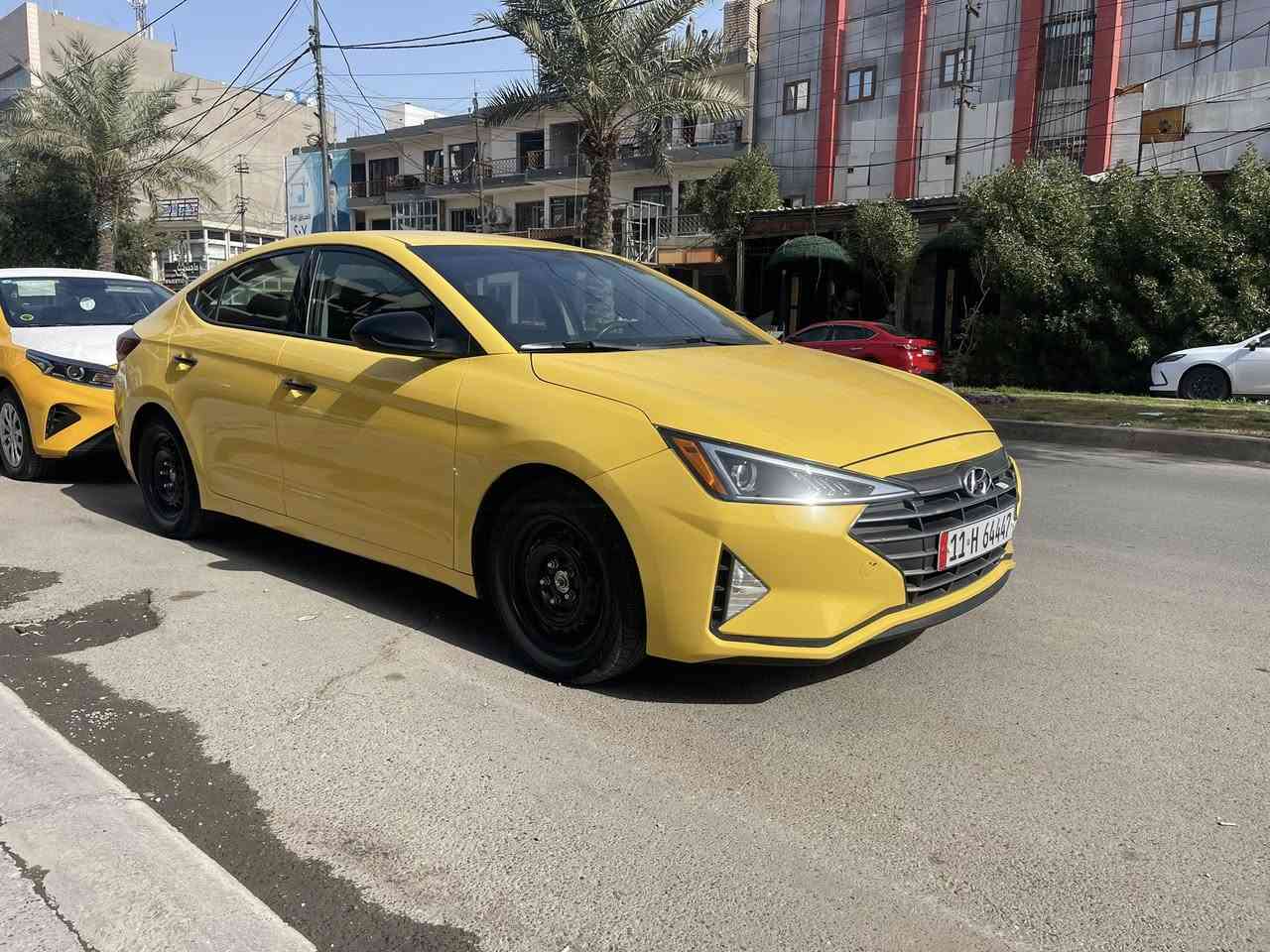 السلام عليكم
النترا موديل 2019
وارد امريكي كلين تايتل السيارة بدون تبديل ليبل واحد كفالة عامة كير ومحرك مكفول شرط برغي مامفتوح بيهن مواصفات نص فول سعرها 150
مكاني بغداد الزعفرانية 
***********
رقم وسنوية جدد هية وغرامات مصفرة
