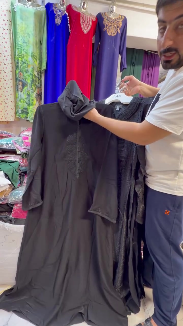ب 80 الف الدرزن 🌹
دراعه اسود ملكي 💣💣
L-XL-2XL-3XL
حجز واتساب 
***********
