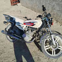 موطور ايراني للبيع موديل 20محرك 150مامفتوح  السعر 450وبي مجال الستفسار...