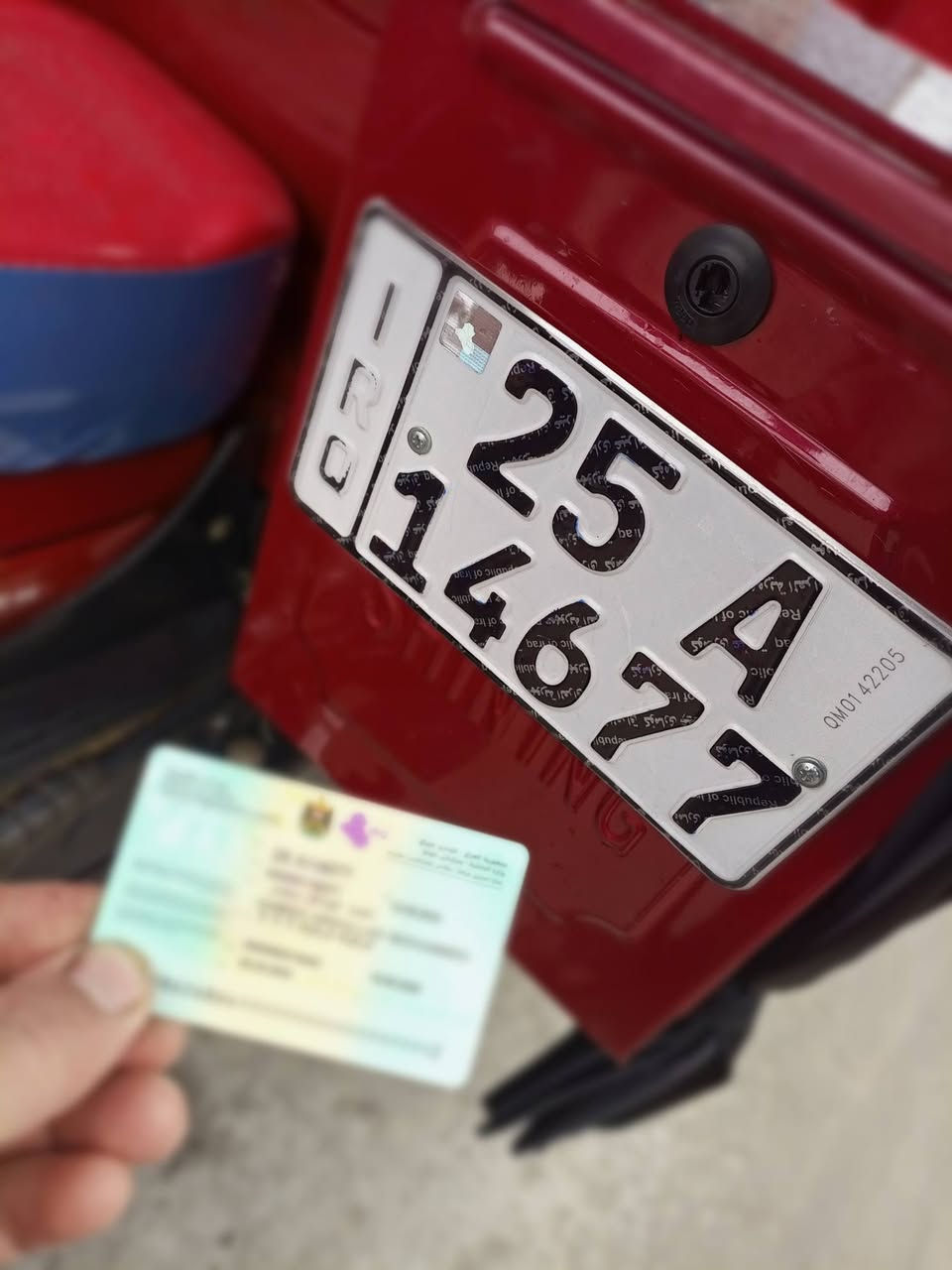 سلام عليكم 

للبيع ستوتة فحل عالي قلاب زيرو 
رقم كركوك أ مشروع وطني تحويل ثاني يوم 
رقم جديد سنوية جديد موديل 2025
بعد جديد ماشي كلش قليل 
ستوتة لوك بعد بل كارتون 📦 📦 
فول مرتب تايرات چوپلس دشبول الكتروني 
سعر تعال خاص شراي خابرني 📞 

مكاني كركوك ❤️ 

***********
***********
