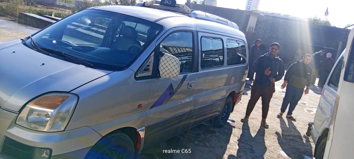 ستاركس موديل 2007 رقم نكليزي  رقمها ديالى سنويه تصقط 28  مكفوله سياره  لتصال ع رقم  ***********
