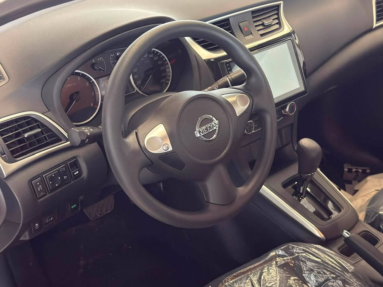 نيسان سنترا موديل 2025
كامل مواسفاتى سلايد -تبريد مركزي-يده نيكل شاشه وكامره
***********-97734109302
