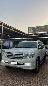 لاندكروزر GXR • ٢٠١١ • كربلاء طويريج