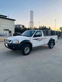 نيسان تاك • ٢٠٠٧ • ٤ اطارات جديدة