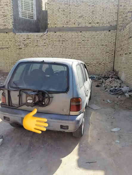 السلام عليكم سياره كيه اسبورتج مديل 93   أدوات أدوات  .. مكينه مفتوح تخم تاير جديد باتري جديد سياره جانت متروكه عوزه ترتيبات شويه السياره ابيعك جوم حديد  السعر 12 ورقه مكانه  الديوانيه ***********
