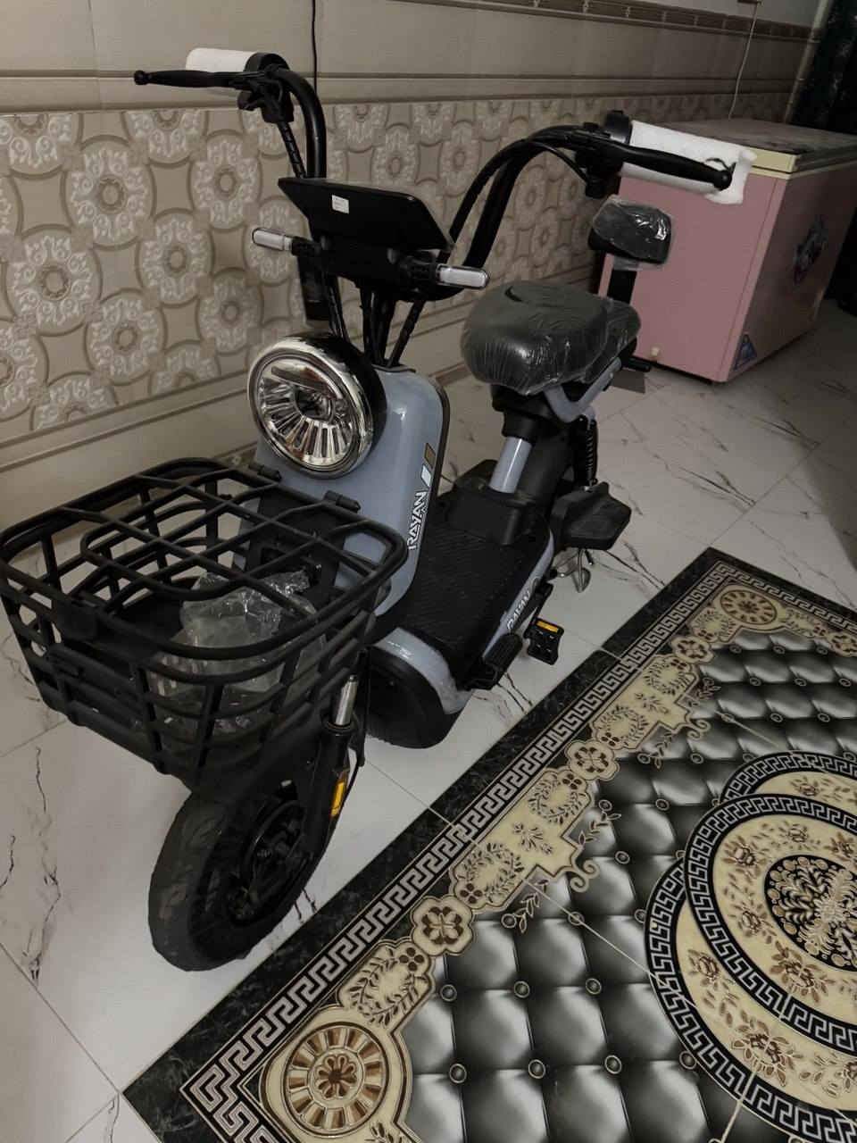 السلام عليكم شباب الدراجه حجم 14 للبيع السعر خاص نظافه فول ثلاث نمر السرعه 40 تقفل


**إذا كنت صاحب هذا الإعلان وتريد حذفه لأي سبب، رجاءا أرسل رسالة إلى الدعم الفني**