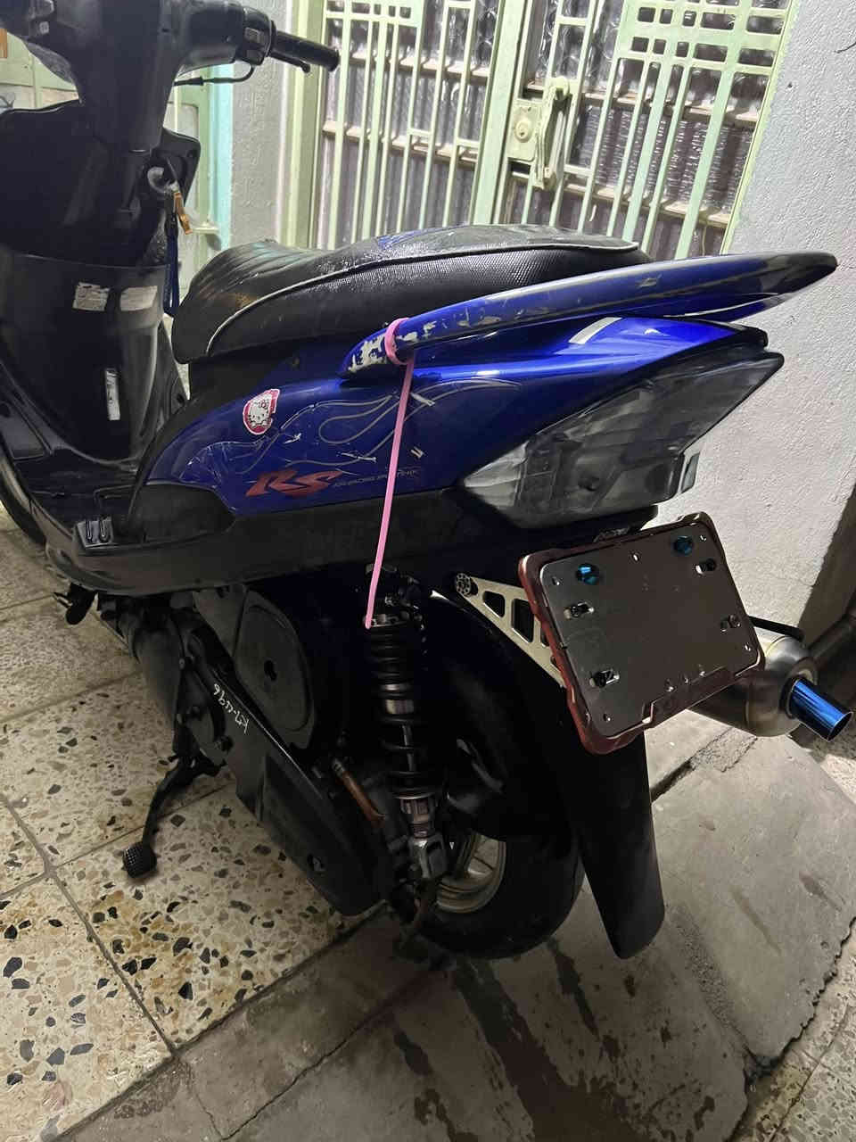 السلام عليكم ماكس عدله للبيع دراجه رمبه وكفاله عامه ختم واحد🔥
بيهه نواعم بسيطه تزويد 

وياله نجمه اصليه 🪬

صالنصه بوري عدل 

قاعده وإطار اصليه 

اشاير اربعه ولف رياضي 

قبخ عنبار RGS

قطرة دهن 

دبل خلفي رياضي 

ملاحضه دراجه ختم واحد ويه مكينه ومكفوله من تاير لتاير ومابيهه اي نقص مكان بغداد الكريعات وأي استفسار اكثر اتصل وبخدمتك ***********
