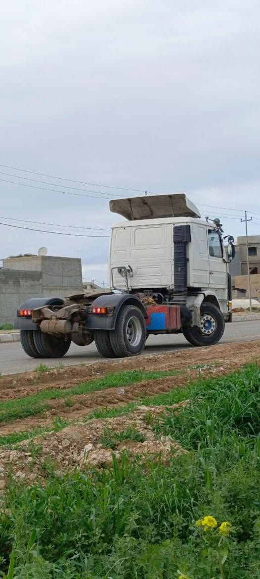 سكانيا 113/360
1991
ستندر لا صرف ولانفخ
مكفوله 
كير 900
السعر 145
***********
***********
