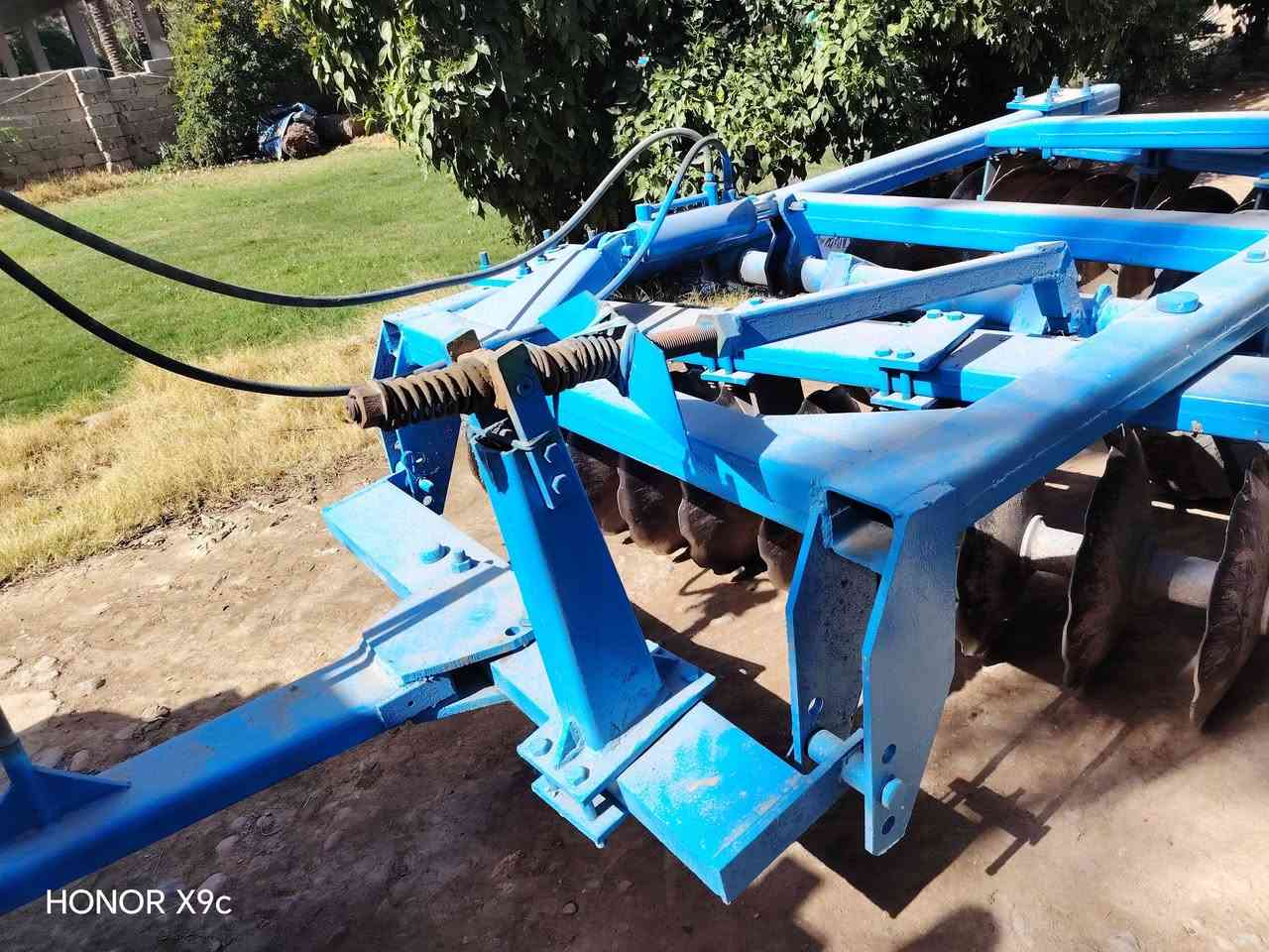 السلام عليكم اخوان عدي دسك دفاعي مكفول جديد اريد مراوس بداله تركي العده تركي ينزل ***********
