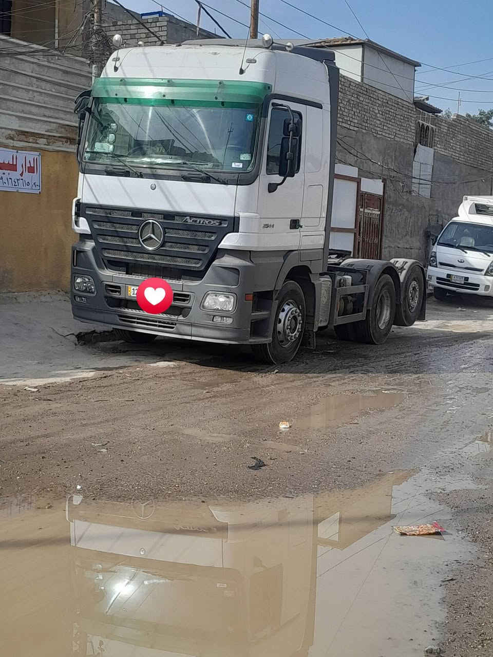 اكتروز لبيع مكفوله عامه مكانها بغداد تخم تاير موديل ٢٠٠٤ فول مواصفات
مرسمه عربانه اربع محاور تحويل ثاني يوم 

***********
