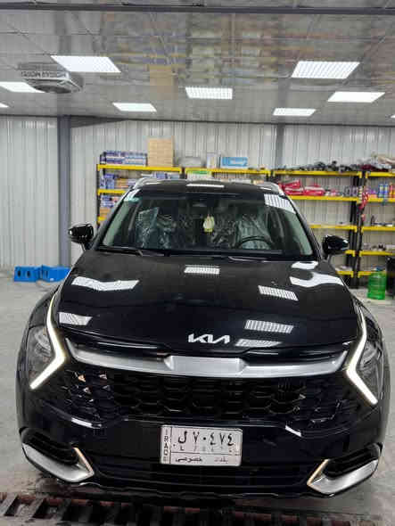 للبيع كيا سبورتج 2023 هايبرد استخدام امرأة  رقم بغداد الجديد  محرك 1600 توربو مواصفاتex رادار امامي خلفي جانبي نقطه عمياء شحن وايرليس كرسي كهرباء حادثها قطعتين فقط قطعه تبديل وقطعه صبغ وبارد بسيط جداً مال حادث امريكا السياره جاهزه ربع متصرف عليها  ماشيه 32 الف السياره معروفه الهايبرد  بس محسن واحسن دهن مبدللها وتخم تايرات جديد ومبولشه ومرتبه وجاهزه سعرها 195 وبيها مجال بسيط بيع مستعجل وصور الحادث ناشرهن تفاصيل اكثر اتصل *********** بغداد
