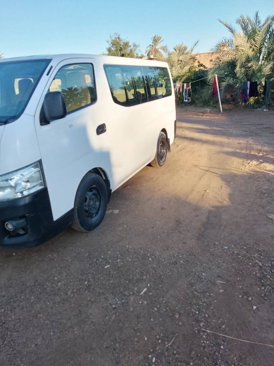 السلام عليكم 
للبيع او مراوس مع ستاركس مسكر موديل 13او 14نيسان يورفان موديل 13 كفاله عامه  رقم كربلاء للاستفسار خاص او عالاتصال ***********
