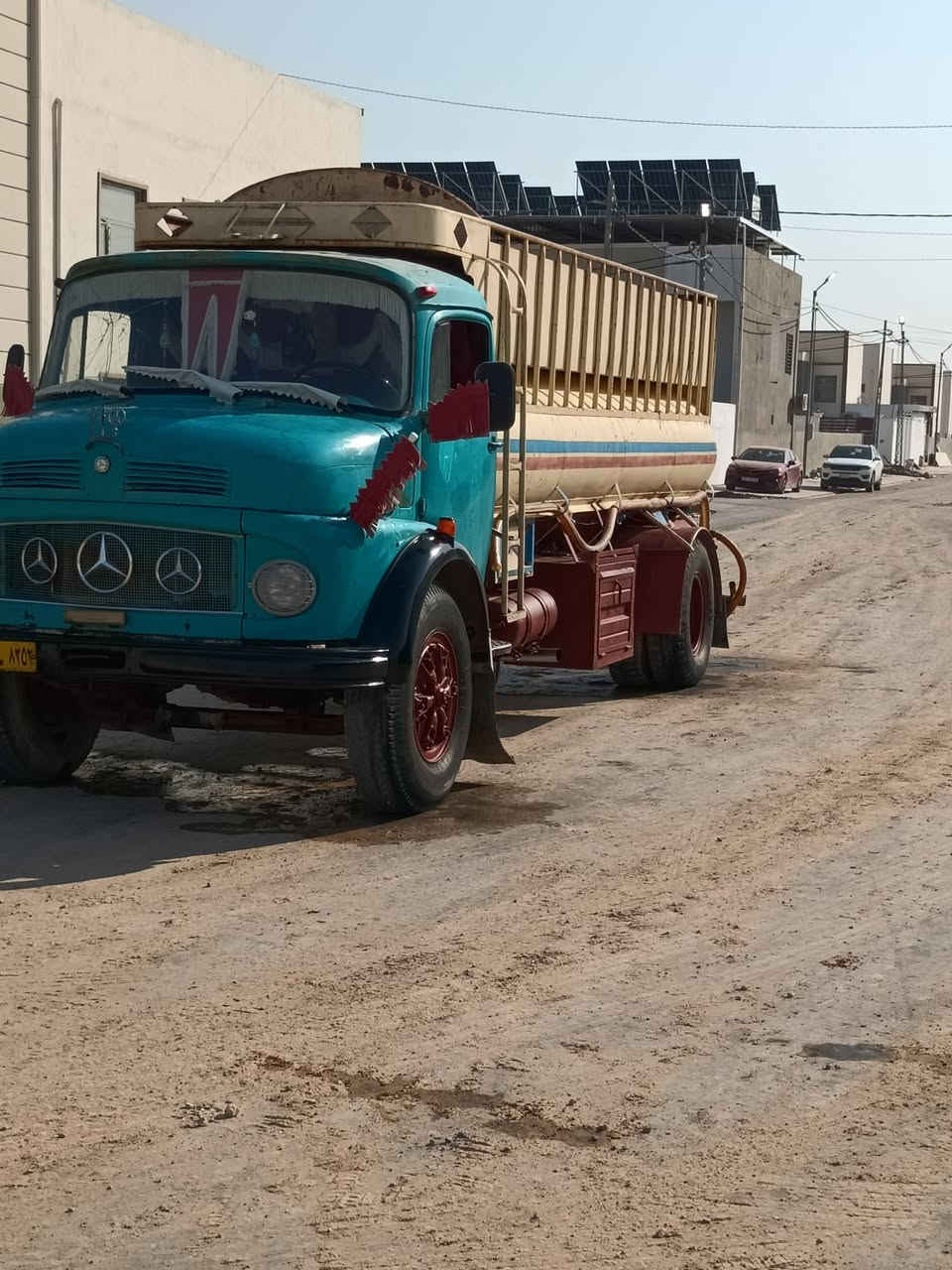 سلام عليكم أبو اردين موديل 75
شاصي 8 طن خام مكفول كفالة عامة 
محرك وكير مكفوالات 
تنكر جديد تفصال الموصل 
رقم بغداد انكليزي بسنوية تنكر 
***********
