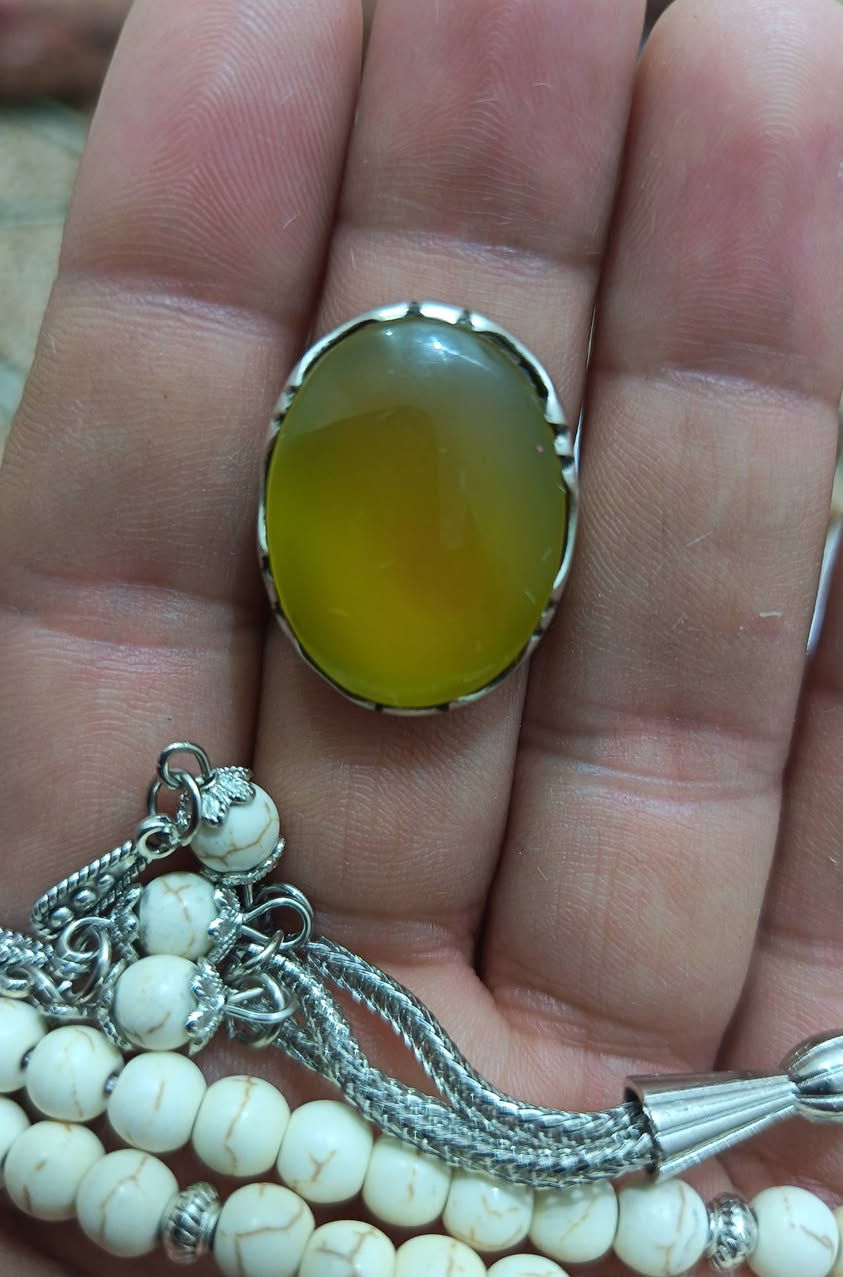 اللهم صل على محمد وآل محمد الطيبين الطاهرين تحفة من العقيق الاصفر اليماني (شرف الشمس)
صياغة يدوية ثقيلة
سعر الخاتم 75
للأستفسار *********** واتساب او مراسلتنا عالخاص
وإن شاء الله نكون في خدمتكم
