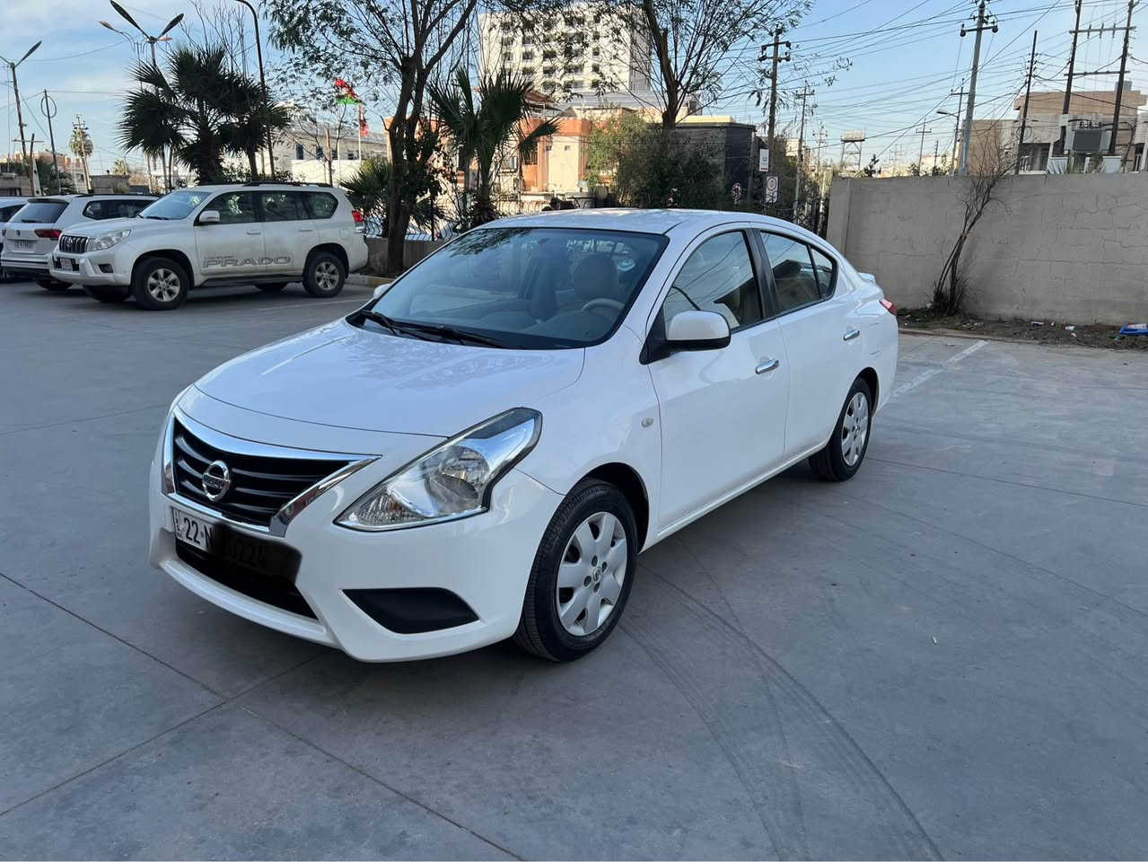 نيسان سةنى - هيندى
موديل 2023
75 هةزار رويشتووه
گير / مةكينه / تةحويل / غرامه / بةشةرت
بةناوى خومه
دوو پارچه بوياغ - بى ليدران 
تةزرةى نييه 
سةنةوى نوييه - 2030
هةزةى نوييه - 10 - 2026
كامل جوانكارى بو كراوه
تاخم تايةى نويى لةسةره
250 مةسروفى تيدانييه
شوين / هةولير 
*********** أربيل, العراق
