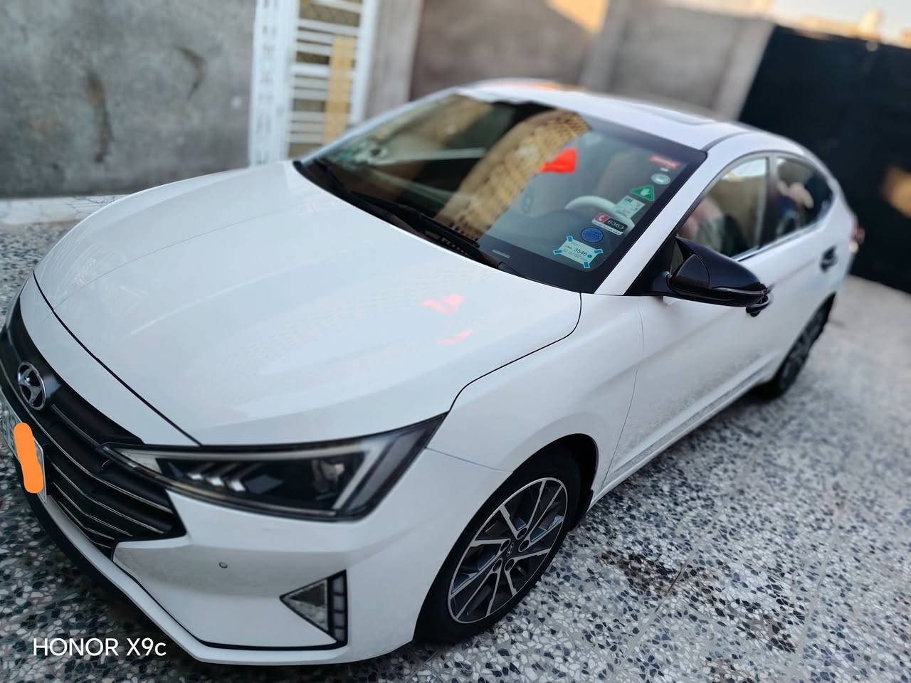 سلام عليكم للبيع النترا سياره مكفوله من الضربه وصبغ فقط طخه بلجاملغ الكدام وطخه باب سايق مكينه كير حداديه شرط مال الشركه مامفتوحات ماشيه 75 الف فول مواصفات سونار مرفق تخم تاير فتحه تحكم سترين جهتين مثبت سرعه بصمتين ترحيب مري شفط رقم أربيل جديد هزه جديده تريد تحويل تريد وكاله سعر 158وبيها مجال مكاني نجف براكيه ***********
