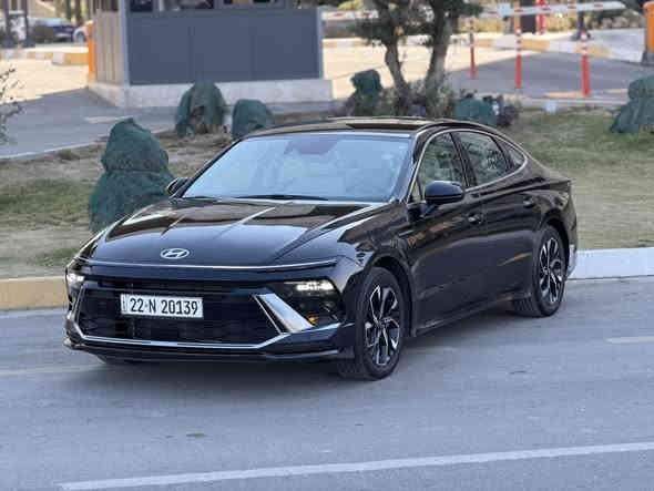 🔴سوناتا موديل 2024 🔴
مكينة 2.500
‏HYUNDAI SONATA 2024
🔴. حادثها السياره طخة بسيطه بالبنيد فقط 
الباقي مكفول عالفحص ابيع  
🔴سياره رقم اربيل وهزا  جديد باسمي تحويل  
مكينة 2.500 طيااررره 🚀🚀
مواصفات راح اذكرهن 
بصمة دخول ذكي  
شاشة ع طول الدشبول 
تحكم ستيرن 
رادار امامي معا تحديد مسافة سيارة كدامك 
رادار خلفي 
رادار جانبي 
اوتو ستوب خلفي 
اوتو ستوب امامي 
شفتات ستيرن 
كشنات كهرباء وفول ايرباك 
كشنات تدفئه 
كير تعليك 
شحن لاسلكي 
حساس فتح جنطة الخلفية 
تشغيل عن بعد 
نظام خروج عن المسار 
نظام قيادة ذاتيه 
تبريد منفصل قطعتين امامي 
جامات اوتو 
نظام اوتو هولد مال ازدحامات 
هندبريك بصمة 
انظمة قياده سبورت ونورمات وكمفورت  وايكو 
كاربلي يدعم كافة الانظمة الهاتف 
دبل كزوز 
كامرة خلفية دوارة
دشبول كاربون فايبر 
كشنات ودشبول وبيبان لون سموك 
ويلكب حجم ١٨انج
تايرات بلادية عليها 
بجم زنون 
لد ع طول البجم 
لايتات اوتو 
نقط عمياء 
مراية داخليه تعتيم تلقائي 
شاشة تبريد تحكم كله لمس 
🔴مكانها بغداد//حي الجهاد الاطباء 
🔴السعر 208 ورقة
صور الحادث موجوده بالمنشور 
🔴رقم الهاتف :  ***********
واتساب او الاتصال عالرقم
