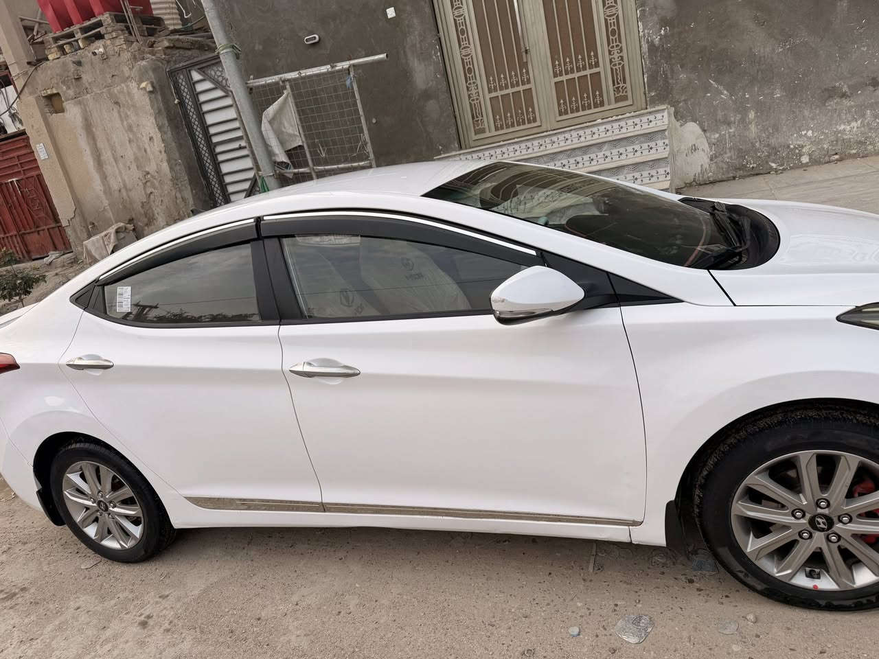 سلام عليكم النتره خليجي 2016 نص موصفات بدون فتحه السياره خير من الله وجاهزه من كلشي تايرات حداديه تبريد مكينه وكير كفاله السياره كفاله عامه السعر 126 وبيه مجال مكان الناصريه مركز ***********
