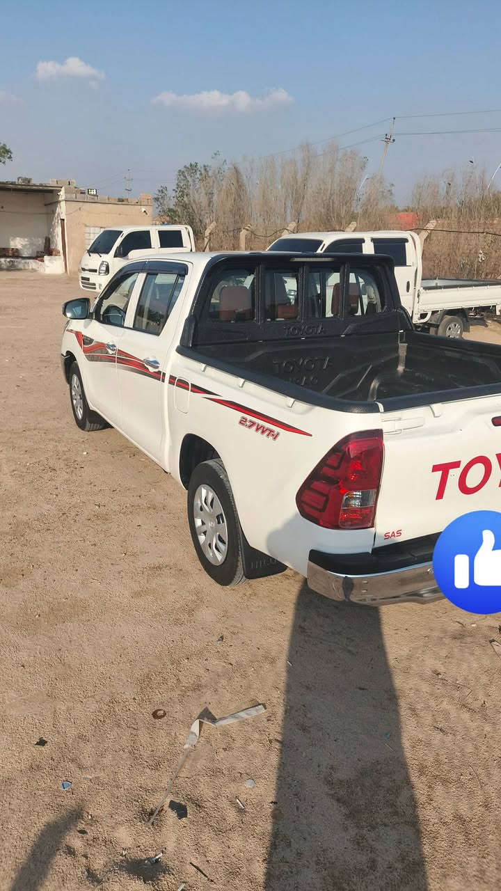 سلام عليكم سياره للبيع2025كير عادي رقم ربيل تريد وكاله تريد تحويل سياره بحالت زيروو  ماشيه 13الف مقلفه مدوشمه جاهزن مكاني بصره سفان سعر 253سياره كفاله من جكت البره 
***********
