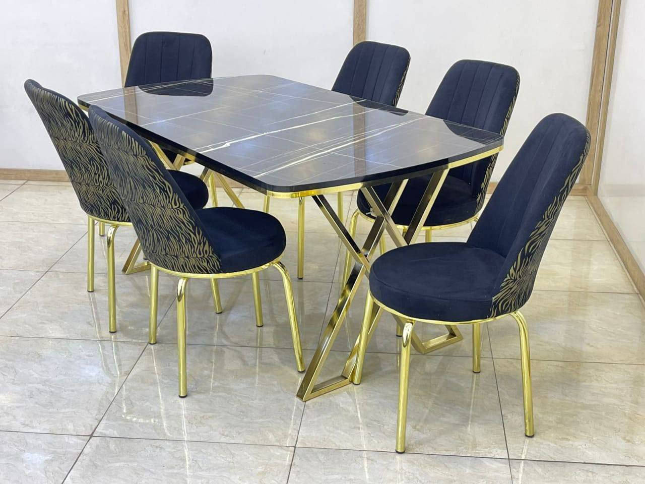 ميز طعام لون اسود رصاصي ابيض
6 كرسي 
8 كرسي  
يتوفر توصيل لجميع محافظات العراق


**إذا كنت صاحب هذا الإعلان وتريد حذفه لأي سبب، رجاءا أرسل رسالة إلى الدعم الفني**