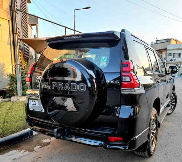 السلام عليكم 
برادو 2022 سبعينية ساز TXS اللون اسود رقم بغداد بأسمي شخصيا هزه ولوحات جديدة مكفولة من الضرر والصبغ والبارد والشخط مغلفة السيارة PPF  ماشية 43 الف السعر 46300$ مكان السيارة بغداد السيدية للاستفسار الاتصال *********** 
المواصفات 
محرك 6سلندر 4000 / سلايد /كشنات جلد لون قرميدي / كشنين كهرباء / شاحن واير ليس / دبل تانكي / سبير تعليك / زراك لايت / لايت زنون / مري شفط / بصمه وتشغيل عن بعد /
