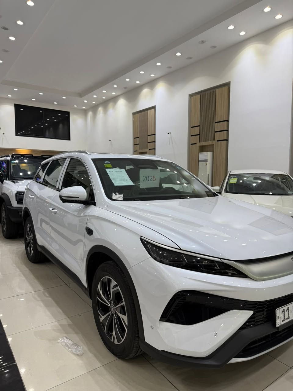 السلام عليكم
سونك برو فوول 1/1 بونراما الباب الخلفي كهرباء . اوتو بارك 13 كامره . الباب الخلفي كهرباء اوتو بارك 

ماشيه 3 الاف 

السعر 25500000 مليون عراقي 

0770076189


**إذا كنت صاحب هذا الإعلان وتريد حذفه لأي سبب، رجاءا أرسل رسالة إلى الدعم الفني**