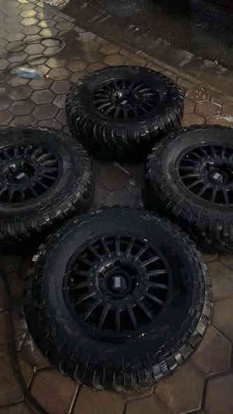 تخم ويل رام جكساره سيارات عاليه جبلي  حجم 17 اخو لجديد لاصلي
لا كسر لا فطر ولا عواج 
 مكاني البصره خور الزبير ***********
السعر 500الف
