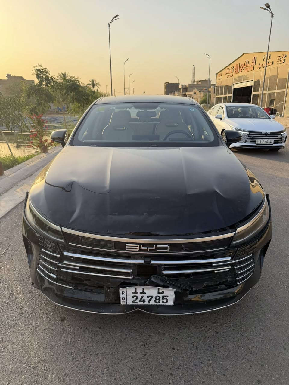 بيوادي دستروي موديل 2025 
صار بيه طخه بالبنيد بدون دواخل 
شباك مكسور موضح بالصور 
سعرها 18100 
العنوان بغداد 
الهاتف ***********
