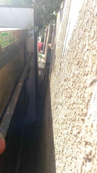 عني هذني الغراض كل وحده سعر واذا اجيت تاخذها شلع رح اداريك بالسعر 0770...