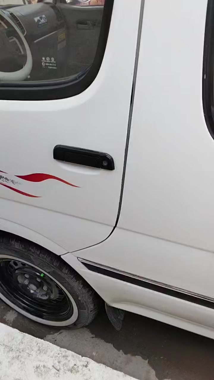 سلام عليكم فتون الفين 2017 للبيع سعر 105
***********😜✈️
