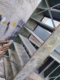 رف مخزني ثقيل  8رف عرض متر ارتفاع ٢متر متوفر 10قطع ٠٧٨٣٨٣٠٦١٠٨ بغداد, ...