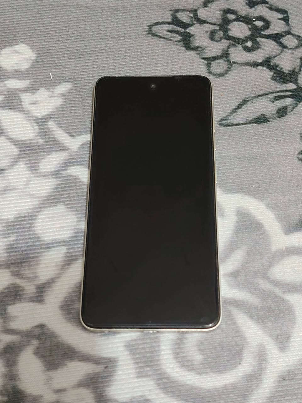 سلام عليكم جهاز تكنو مستعمل شي قليل اخو الجديد سعره 100 بي مجال شي بسيط رقمي ***********
