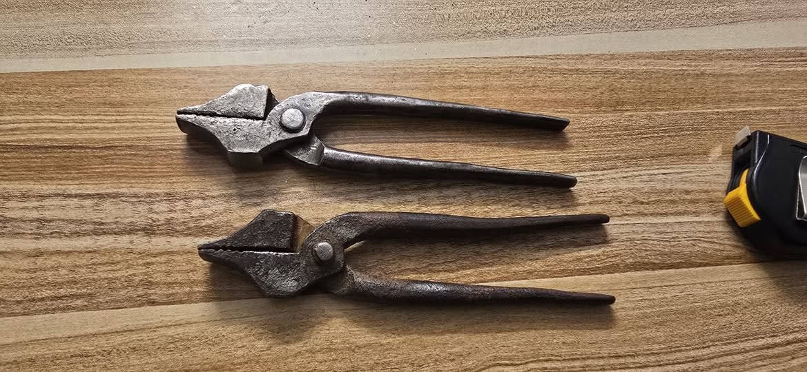 عدد يدوية أصلية انتيكات يتوفر توصيل لكل العراق


**إذا كنت صاحب هذا الإعلان وتريد حذفه لأي سبب، رجاءا أرسل رسالة إلى الدعم الفني**